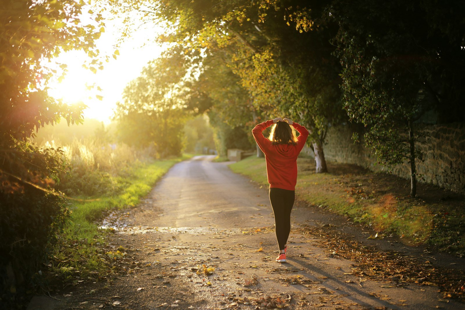 Athlete moving at an easy pace during an active recovery session