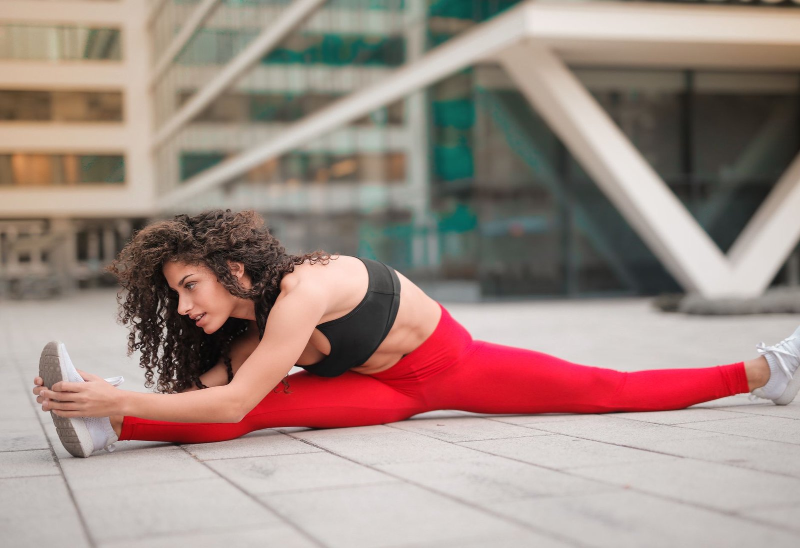 Athlete holding a controlled static stretch